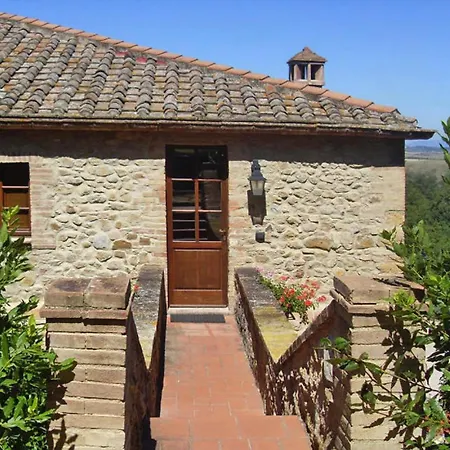 Giulia Apartman